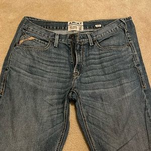 Men’s Brand New Ariat Jeans. Never worn before 32x34